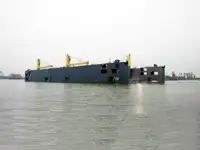 Quai flottant à vendre